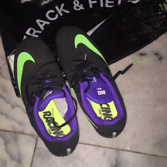 Nike Track and Field Sneakers - Picture 1 of 5